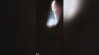 दाराच्या भोकातून पाहिली वहिनीची मोठी गांड