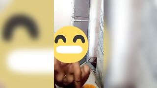 Big chuchi and hairy pussy show in bathroom