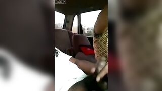 Hot kalyan bhabhi blows in the car